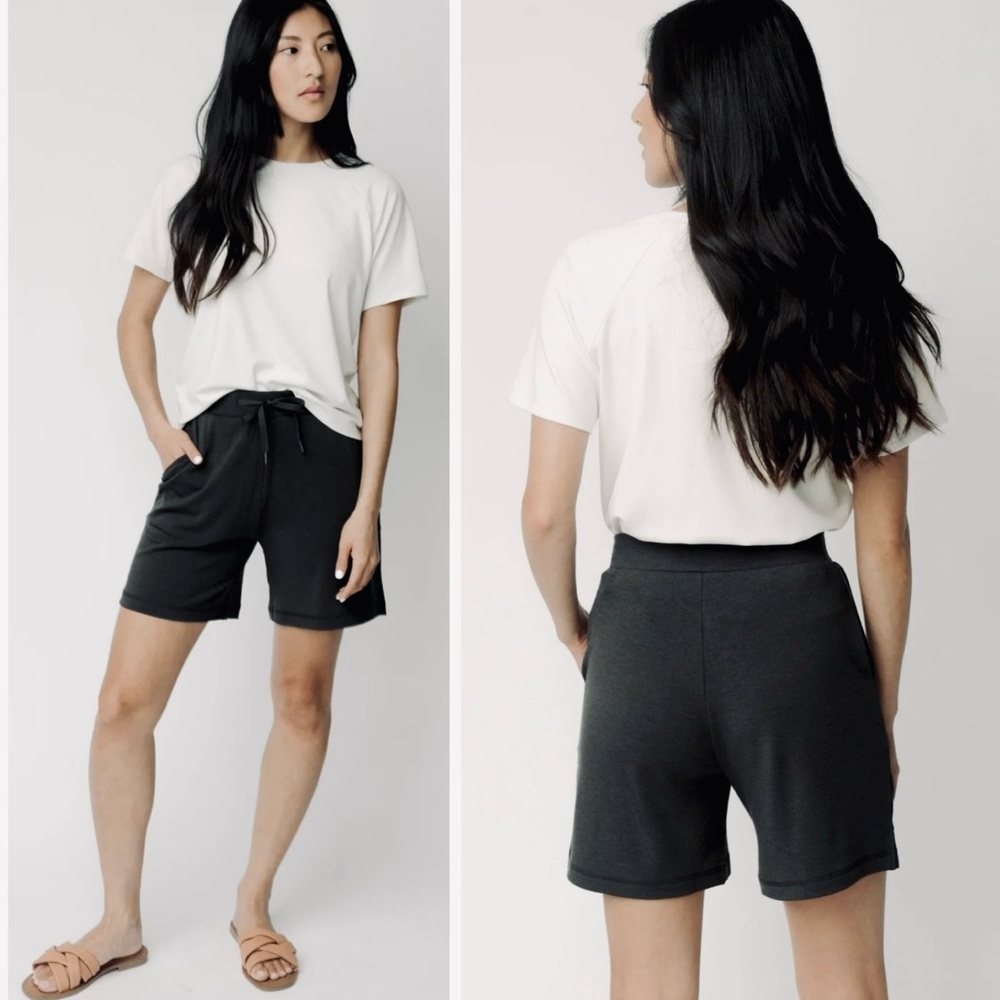 Cozy Earth Women's Brushed Bamboo 6” Mid-Length Lounge PJ Shorts Black Small NEW - Picture 4 of 10